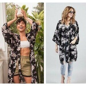 Spiritual Gangster Womens Floral Black Kimono Cardigan One Size Casual Classy